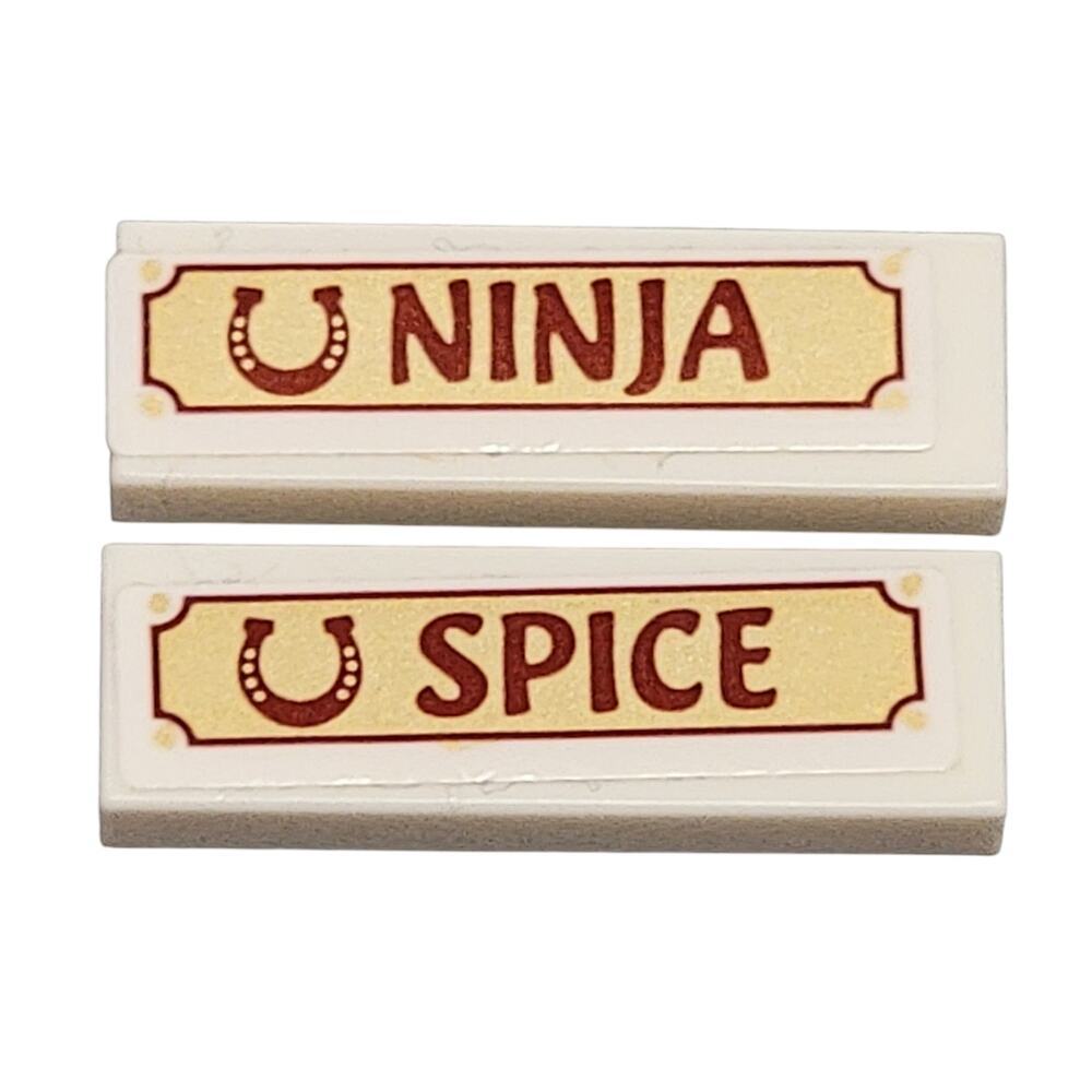 LEGO Ninja Spice Horse Nameplates Lot 2 Pc 1x2 41126 Heartlake Riding Club Parts